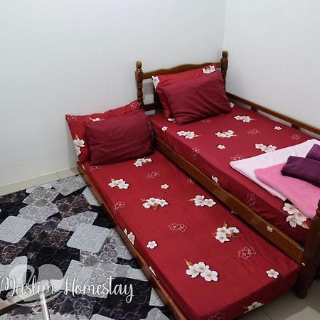 Rizqi Muslim Homestay Meru Casa Kayangan Ipoh Extérieur photo